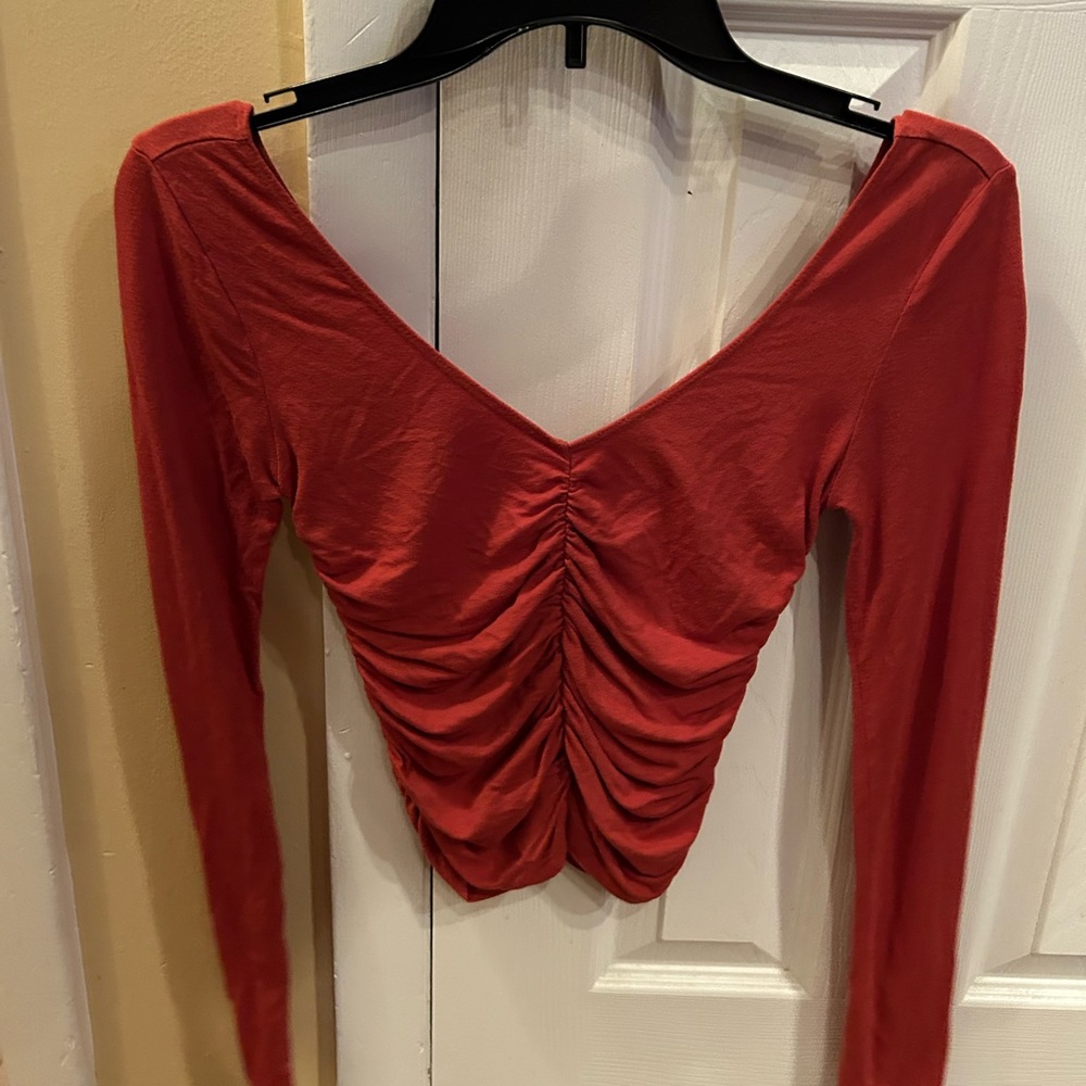 Forever 21 long sleeve top
